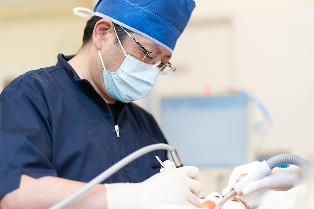 教師を務める院長が指導